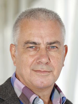 Prof. dr. Bert van der Horst