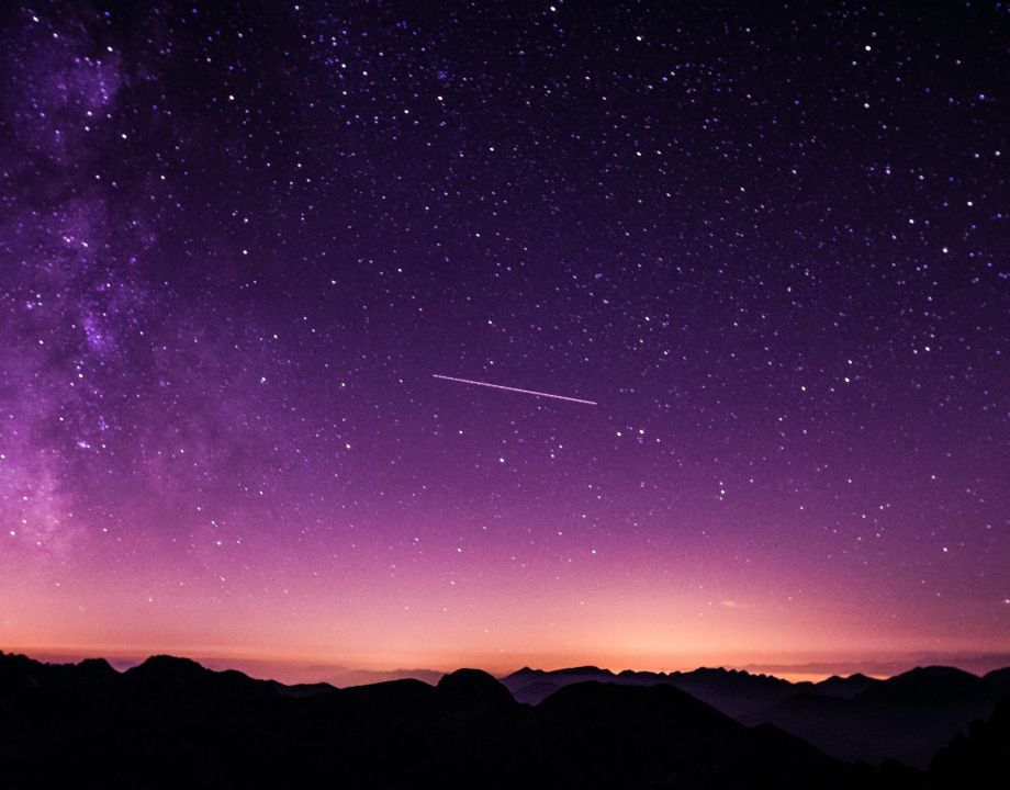 Image by Vincentiu Solomon by Unsplash