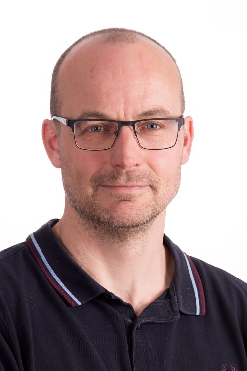 Dr. Jeroen Huisman